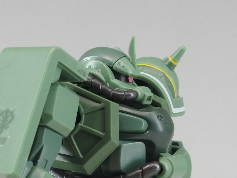 HGGQ 1/144 자쿠 양산기 가조립 사진_10.jpg