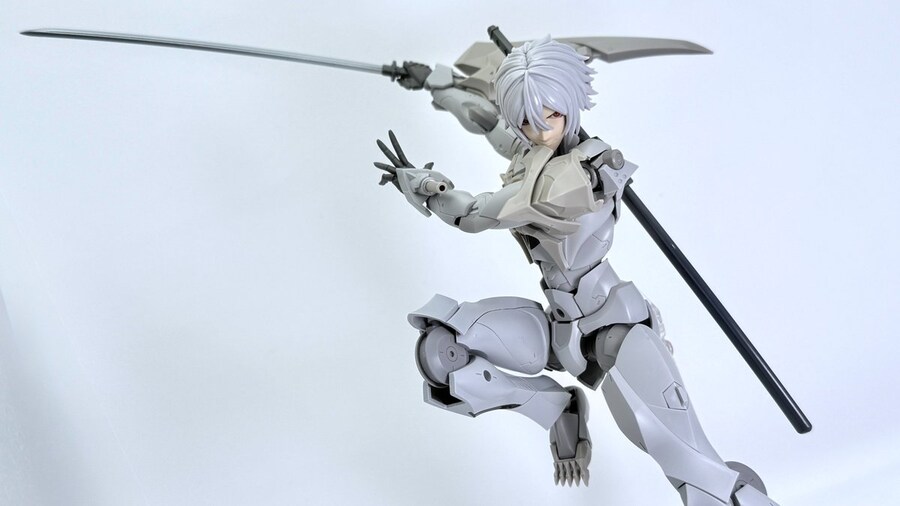 [코토부키야] 무한해후 메갈로마리아. 뱅가드 리더, 지르코니아 조립 샘플 공개_7.jpg