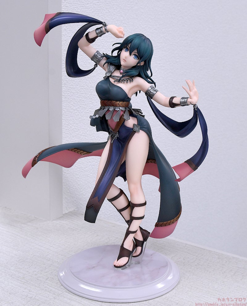 [인텔리전트 시스템] 1/7 파이어 엠블렘 - 베레스 무희 샘플 사진_2.jpg