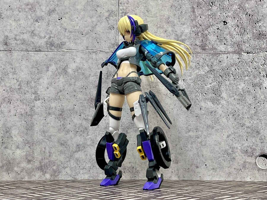 [코토부키야] M.S.G 메카서플라이 미션 클로크 그레이 조립 샘플 공개_2.jpg