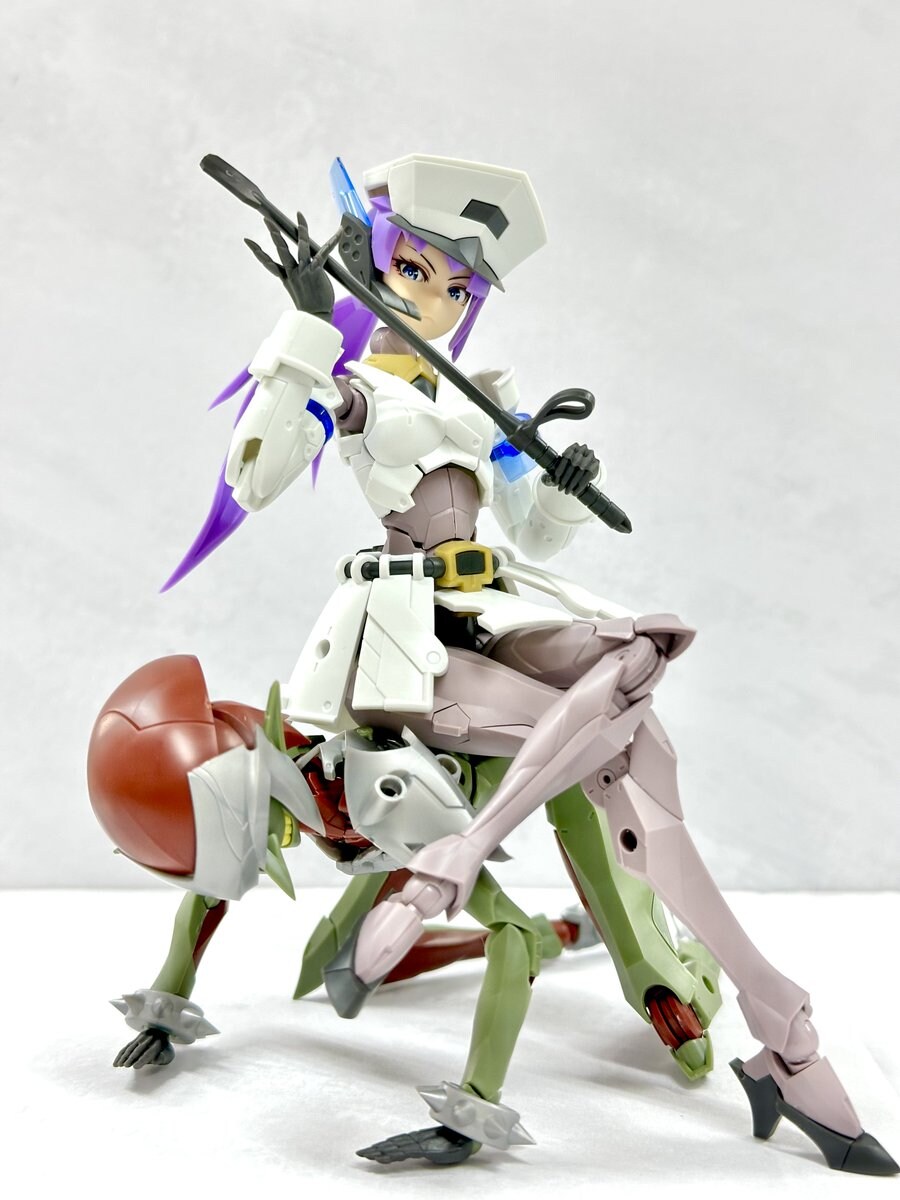 [코토부키야] 무한해후 메갈로마리아 뱅가드 리더 조립 샘플 이미지 2_1.jpg