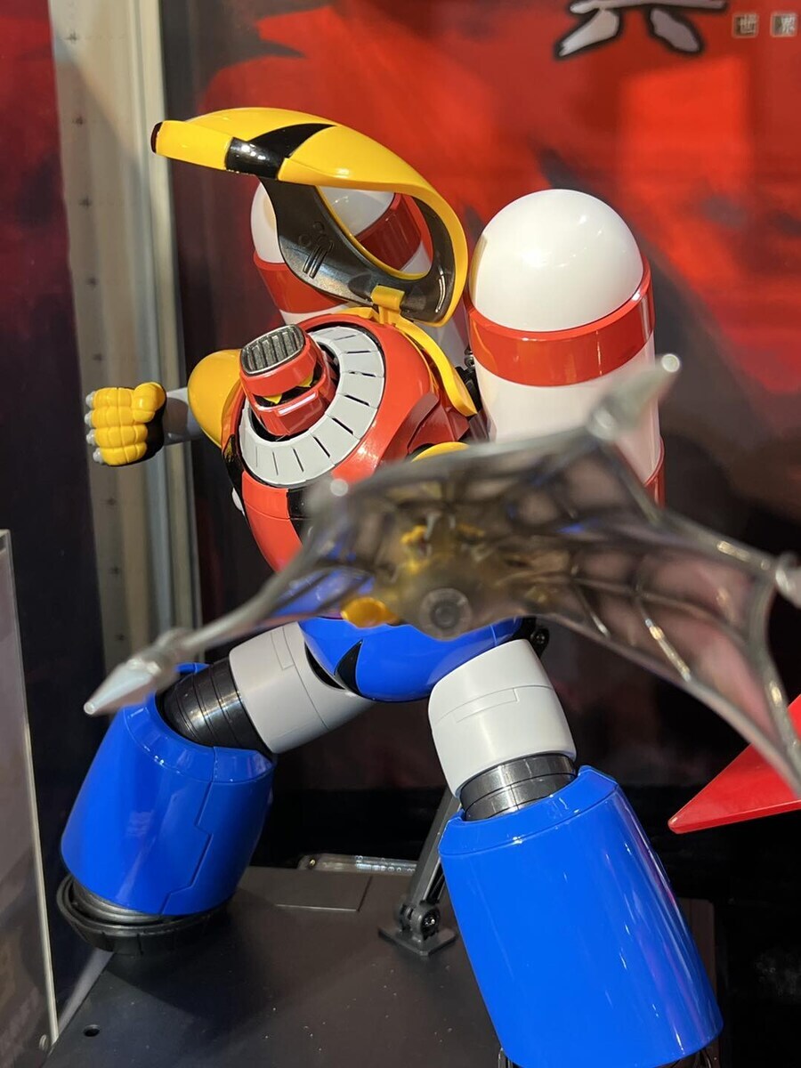 [포즈+] 메탈 초룡신, 다이그렌, 고자우라 & 메탈히트 겟타 등 전시_25.jpg