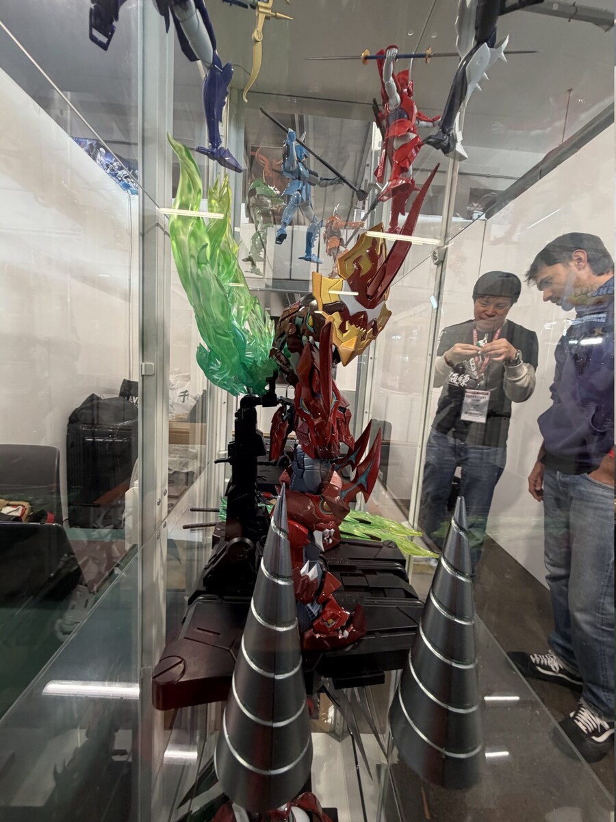 [플레임토이즈] 철기교 천원돌파 그렌라간, 라젠간 측후면 전시_4.jpg