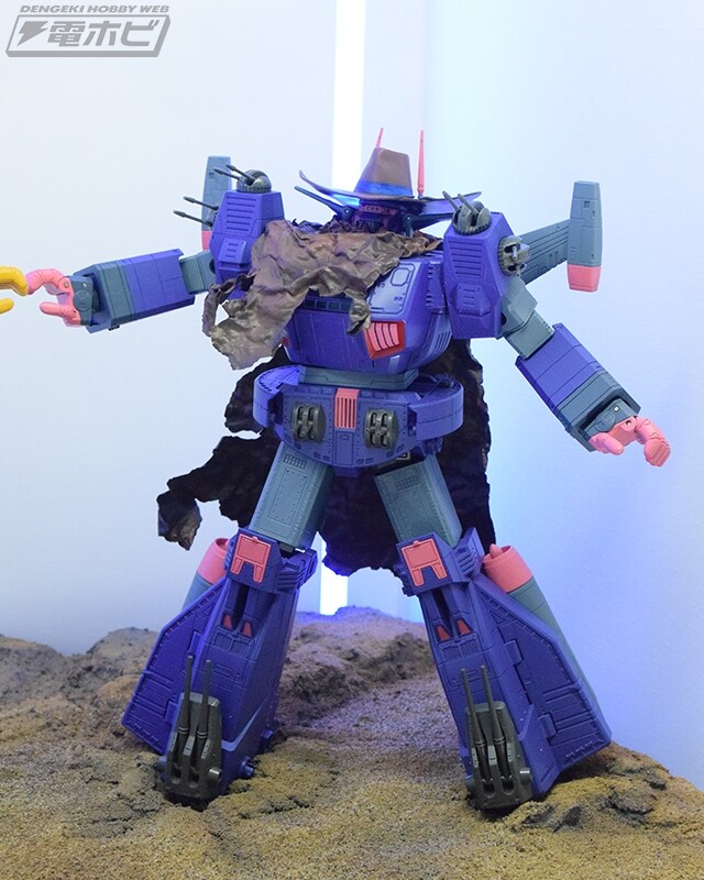 [반다이] 초합금혼 전투메카 자붕글. 수수께끼의 아이언기어 전시 이미지_3.jpg