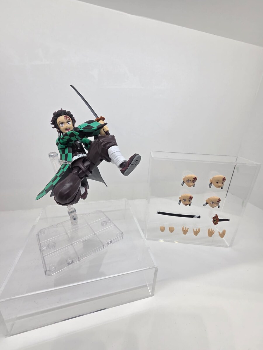 [반다이] S.H.Figuarts 무비 & 애니메이션 캐릭터 라인업 전시_23.jpg