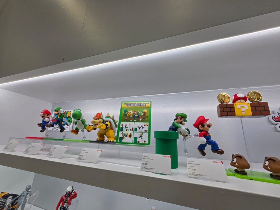 [반다이] S.H.Figuarts 무비 & 애니메이션 캐릭터 라인업 전시_34.jpg