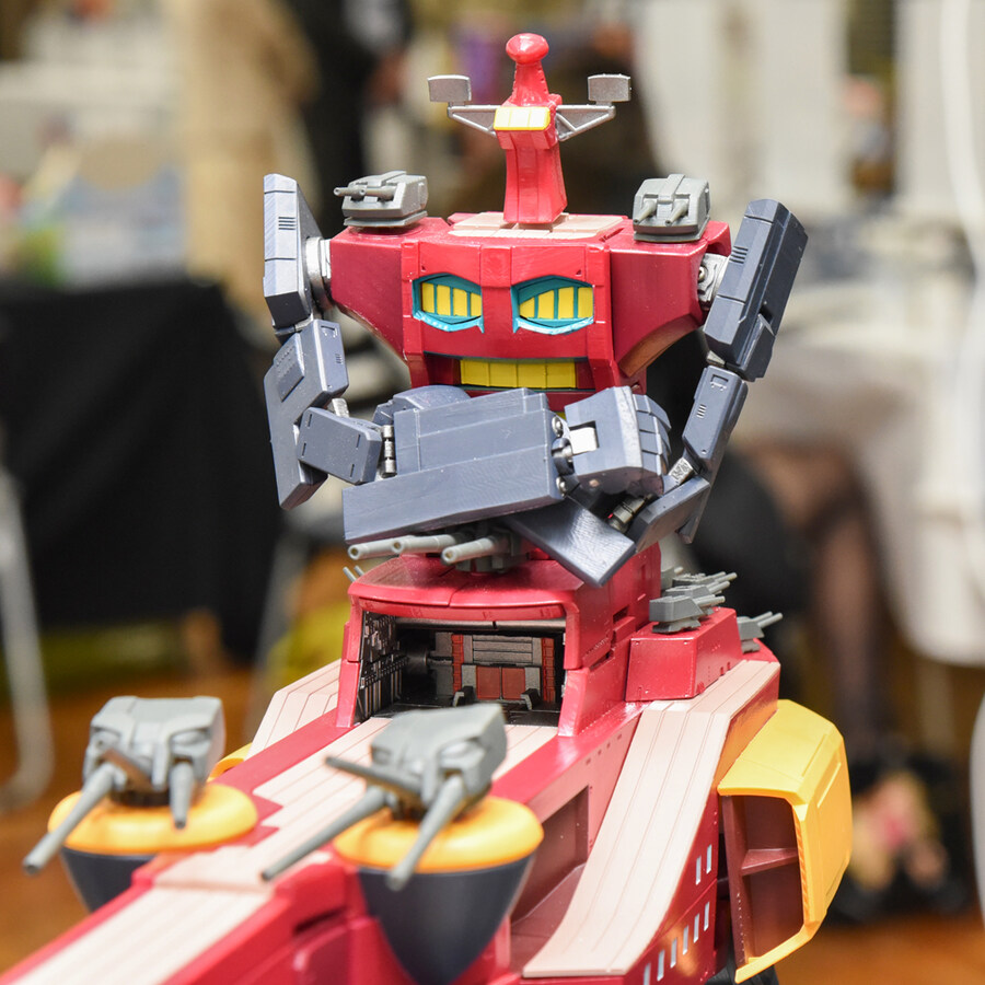 [포즈+] 메탈 고자우라, 다이그렌 & 메탈히트 진겟타 2·3 전시_5.jpg