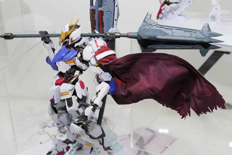 [반다이] 메탈 빌드 건담 발바토스 (가칭) 전시 사진 3_6.jpg