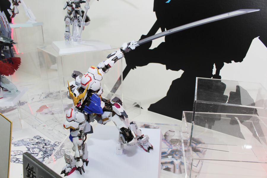 [반다이] 메탈 빌드 건담 발바토스 (가칭) 전시 사진 3_10.jpg