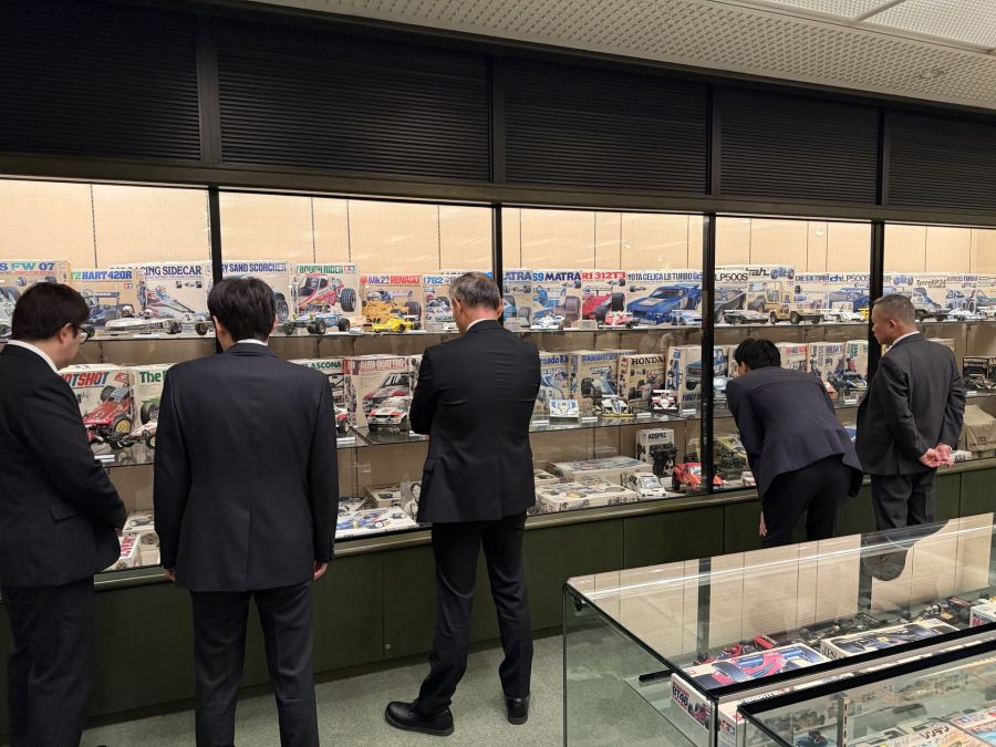 [타미야] 대표 이사 회장 타미야 슌사쿠 이별의 모임 현장 사진_7.jpg