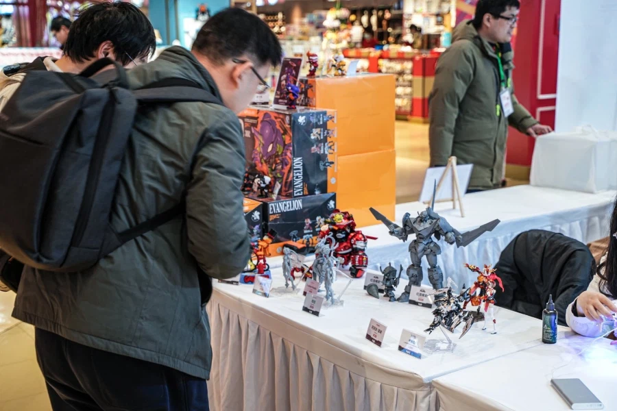 [소스킬] 천원돌파 그렌라간 시리즈 등 원형 전시_5.webp