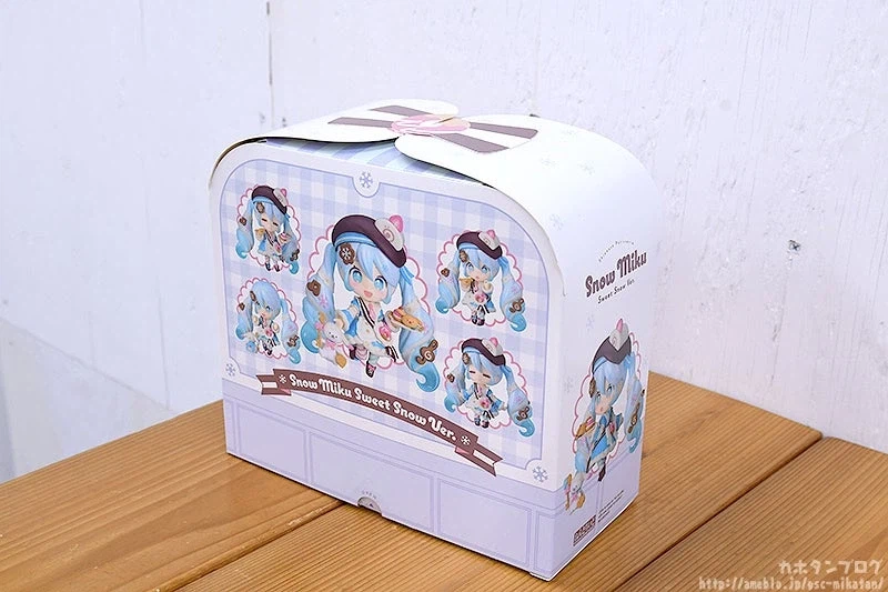 [굿 스마일] 넨도로이드 유키 미쿠 스위트 스노우 Ver 샘플 사진_4.webp