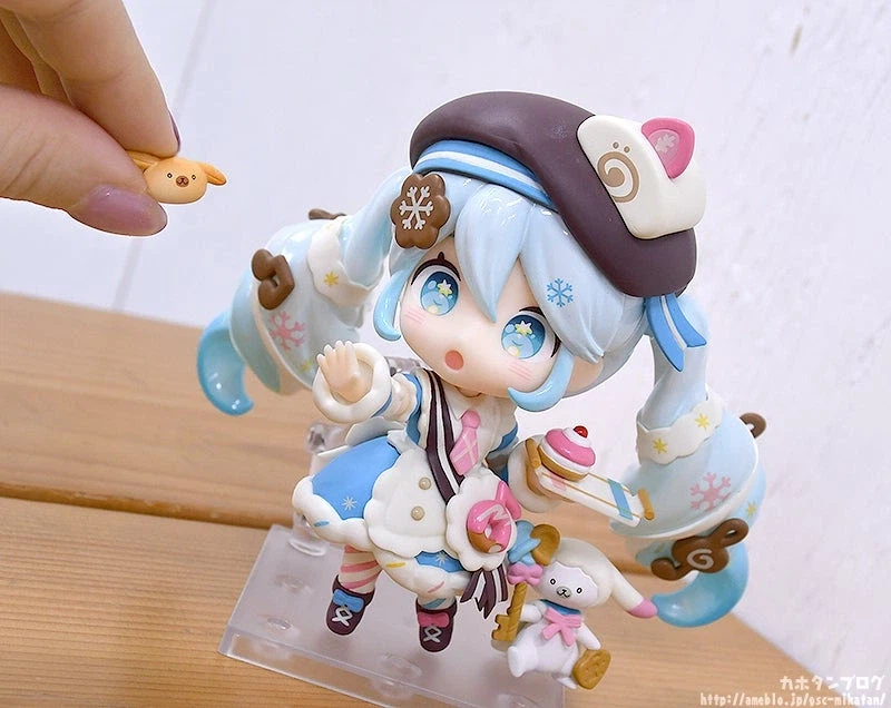 [굿 스마일] 넨도로이드 유키 미쿠 스위트 스노우 Ver 샘플 사진_10.webp