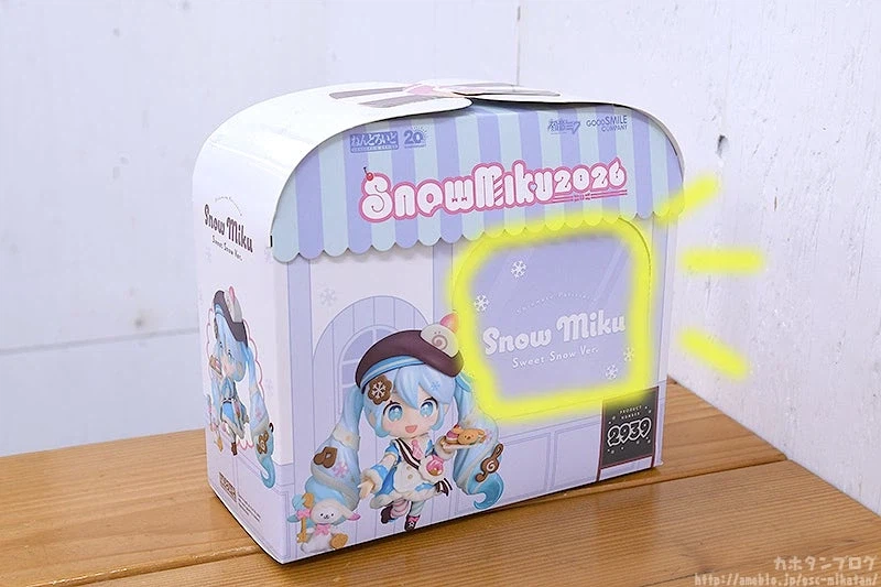 [굿 스마일] 넨도로이드 유키 미쿠 스위트 스노우 Ver 샘플 사진_14.webp