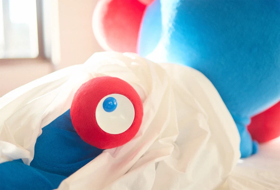 오사카 엑스포 마스코트 먀쿠먀쿠 그라비아 사진집 발표_4.webp