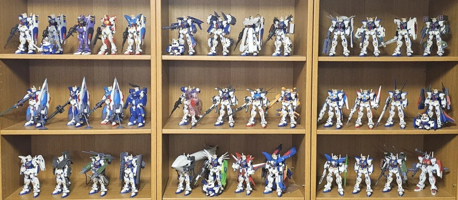 MG 건담 F90 계열 바리에이션 나열 사진_1.webp