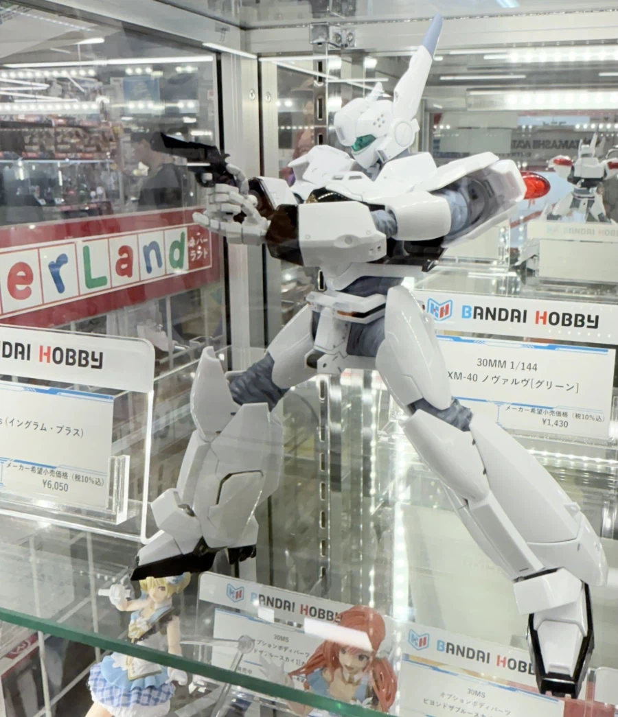 RG 1/48 잉그램 플러스 전시 사진_1.webp