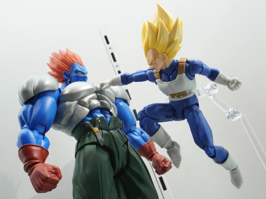 [반다이] S.H.Figuarts 합체 13호 전시 사진_2.webp