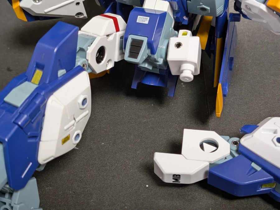 [타카라토미] 토이라이즈 레기오스 오메가. 수수께끼의 기믹(?) 공개_3.webp