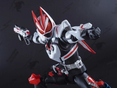 [반다이] 타마시스토어한정 SHF 기츠 변경점 비교_7.webp