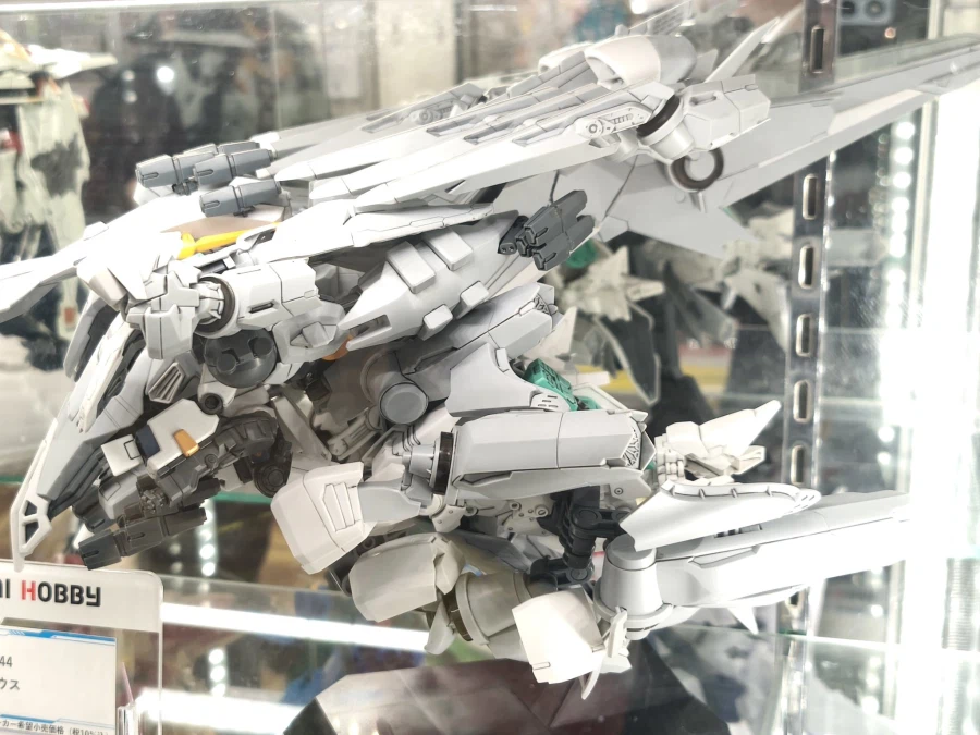HGUC 1/144 아류제우스 요코하마 에디온 전시 사진_2.webp