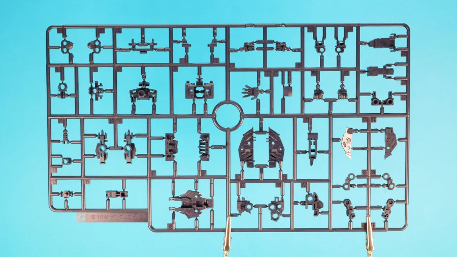 RG 건담 에피온 APEX LEGENDS (TM) 알터 조립 과정 사진_12.webp