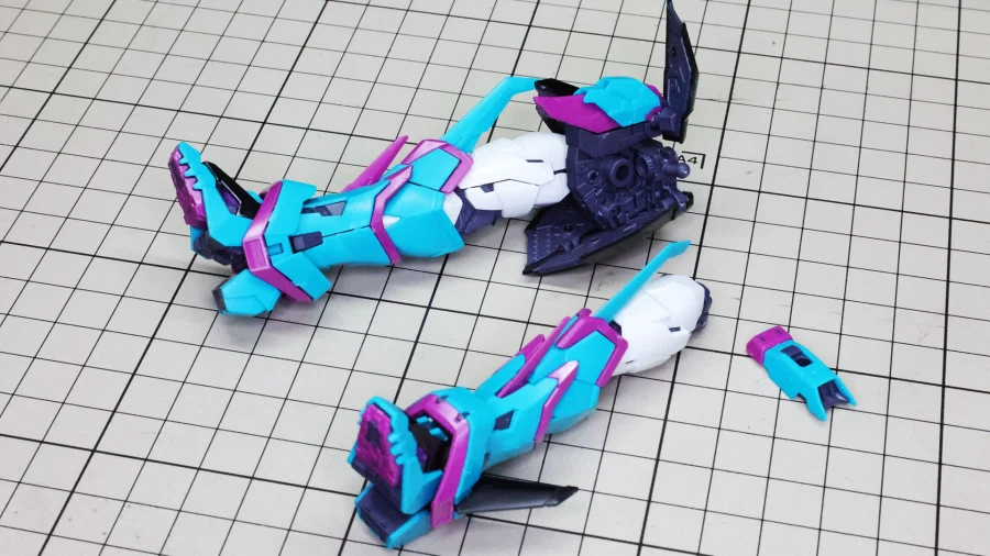 RG 건담 에피온 APEX LEGENDS (TM) 알터 조립 과정 사진_39.webp