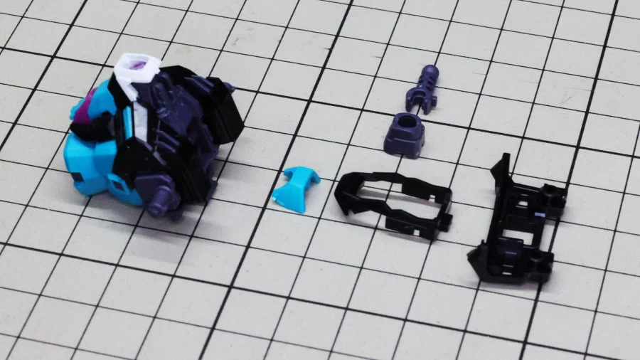 RG 건담 에피온 APEX LEGENDS (TM) 알터 조립 과정 사진_54.webp