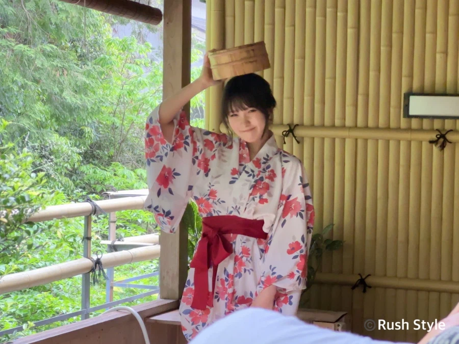 사카쿠라 사쿠라 1st 사진집 「Blooming」 4월 3일 발매_4.webp