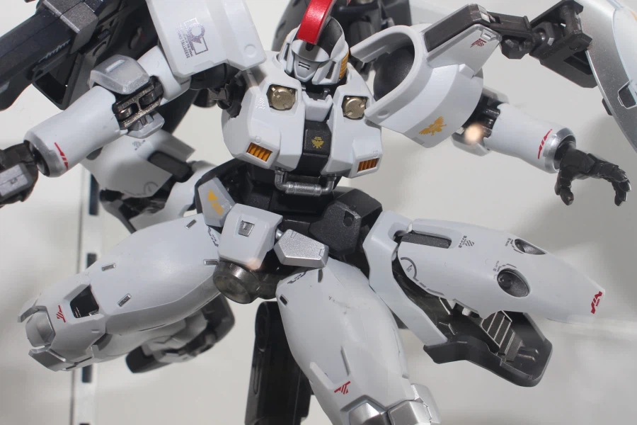 [반다이] 메탈 로봇혼 톨기스 다각도 전시 사진_5.webp