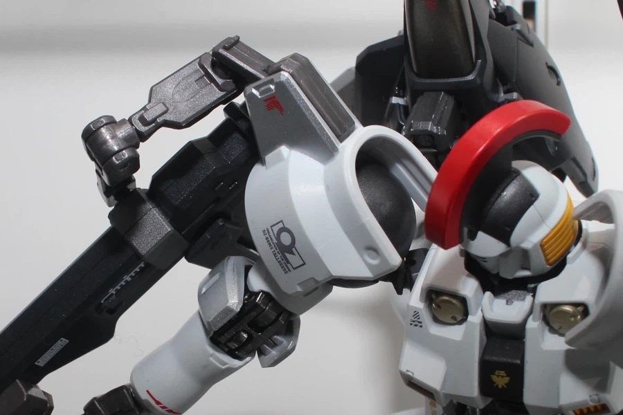 [반다이] 메탈 로봇혼 톨기스 다각도 전시 사진_18.webp