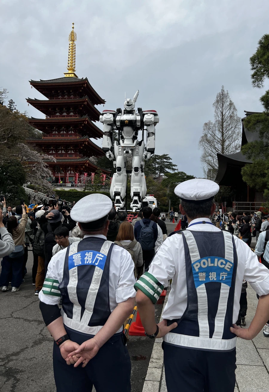 실사판 패트레이버 등장_4.webp