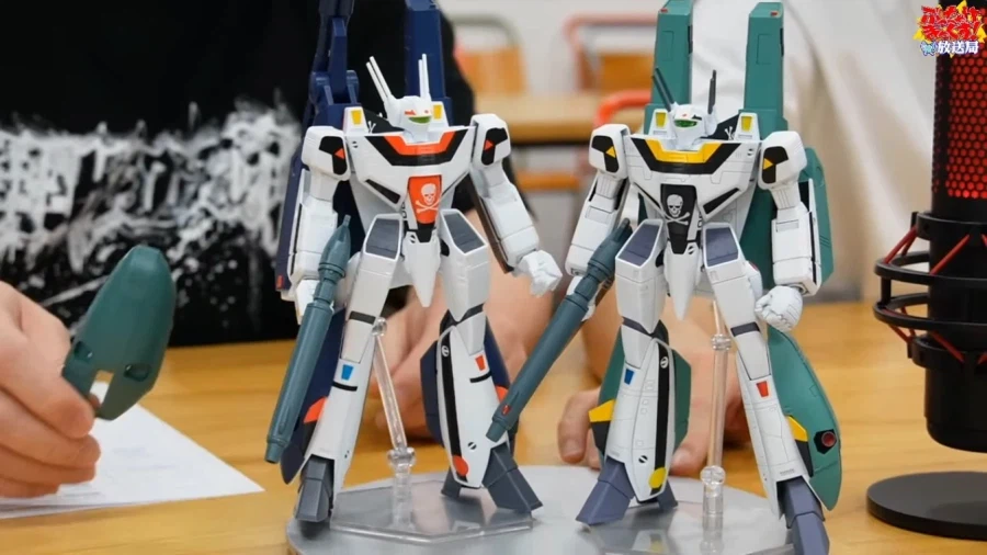 [맥스 팩토리] PLAMAX 슈퍼 배틀로이드 발키리 로이 포커 스페셜 샘플 정보_3.webp