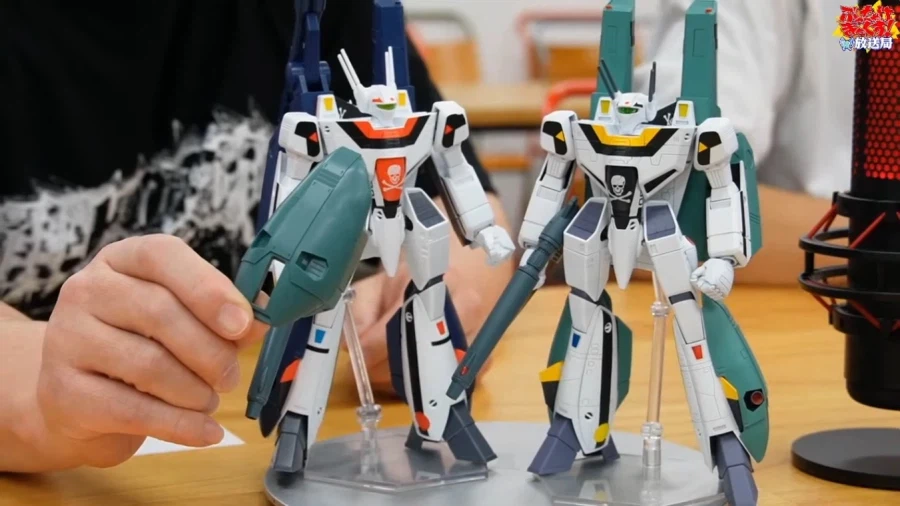 [맥스 팩토리] PLAMAX 슈퍼 배틀로이드 발키리 로이 포커 스페셜 샘플 정보_4.webp