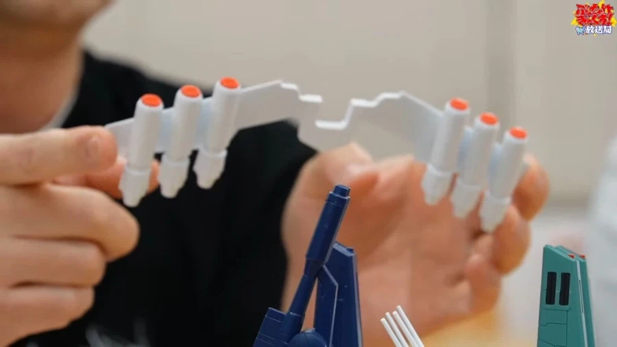 [맥스 팩토리] PLAMAX 슈퍼 배틀로이드 발키리 로이 포커 스페셜 샘플 정보_12.webp