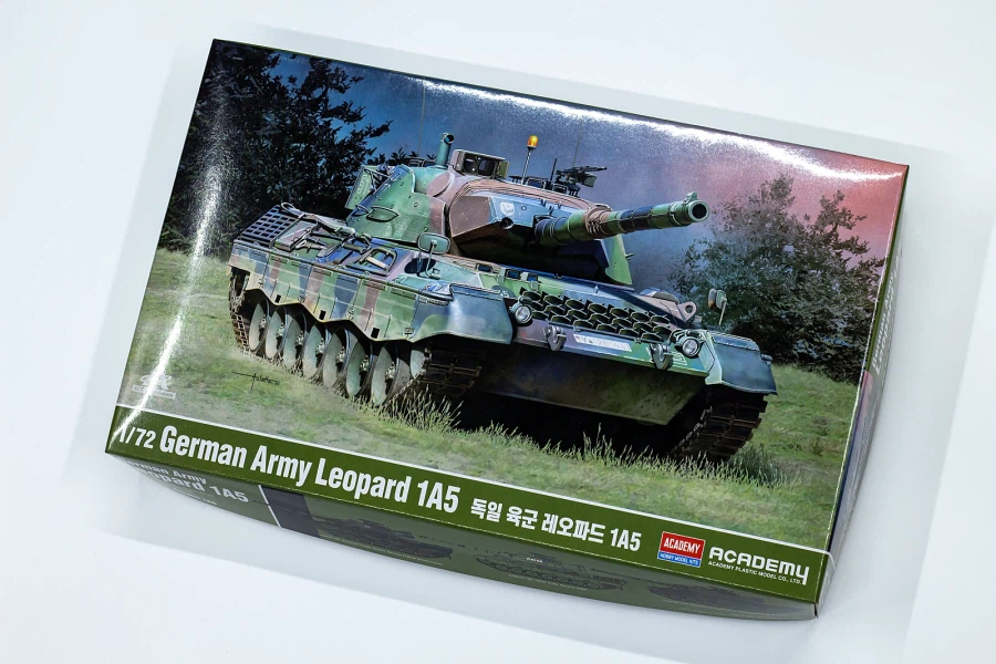 [아카데미 과학] 1/72 독일 육군 레오파드 1A5 런너 사진_1.webp
