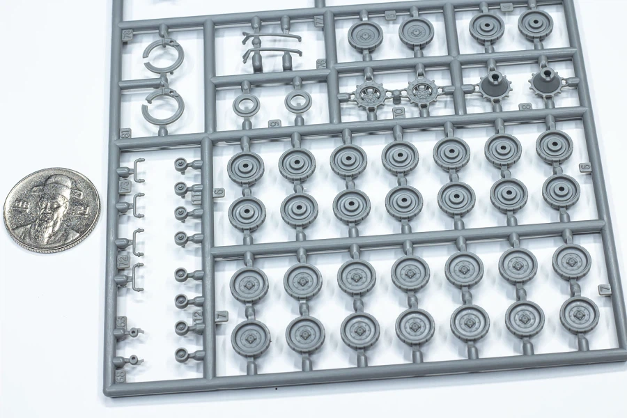 [아카데미 과학] 1/72 독일 육군 레오파드 1A5 런너 사진_5.webp