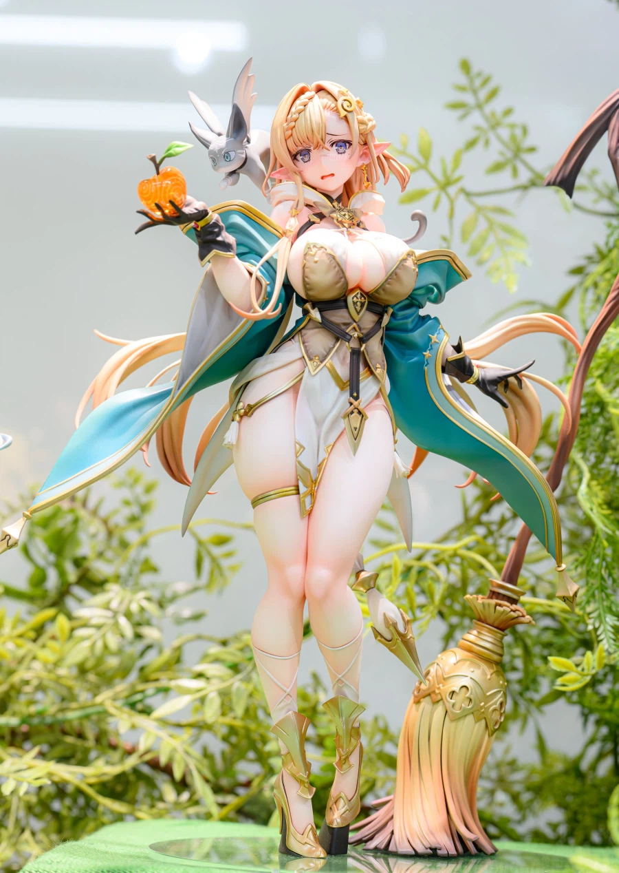 [Vertex] 엘프 마을 - 제18 마을 사람 헤이젤 전시 사진_16.webp