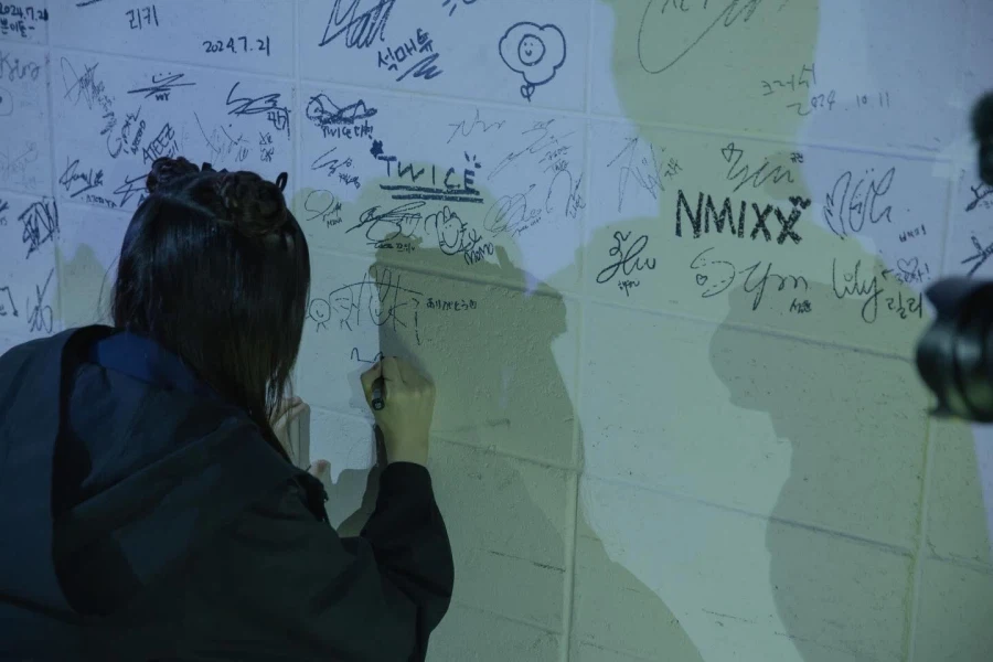 tuki. 1st 아시아 투어 2026 한국 공연 사진_5.webp