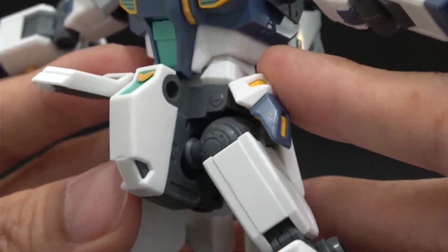 HGUC 1/144 아류제우스 샘플 소개 영상 (스크롤 주의)_37.webp