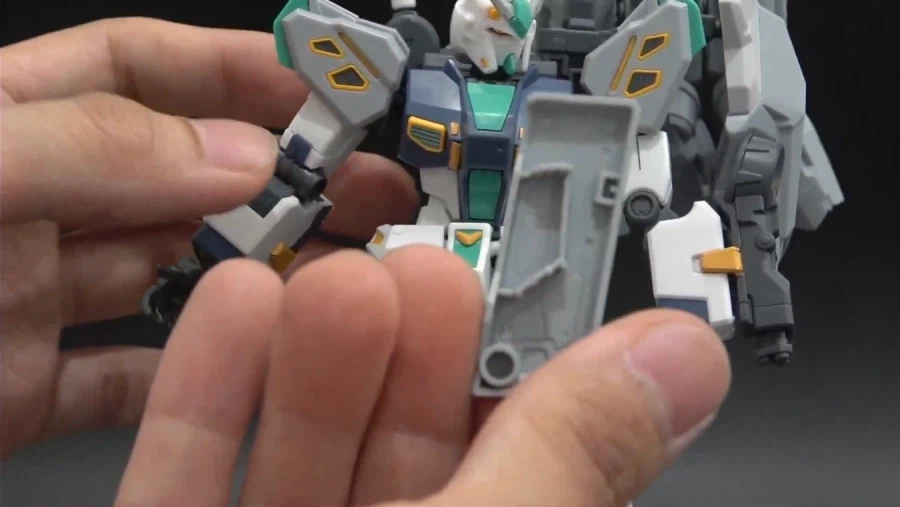HGUC 1/144 아류제우스 샘플 소개 영상 (스크롤 주의)_48.webp