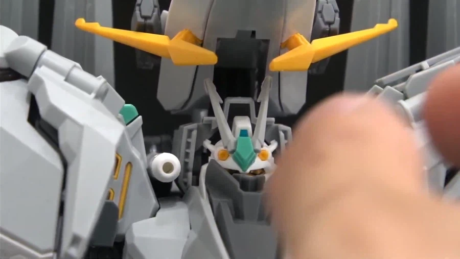 HGUC 1/144 아류제우스 샘플 소개 영상 (스크롤 주의)_104.webp