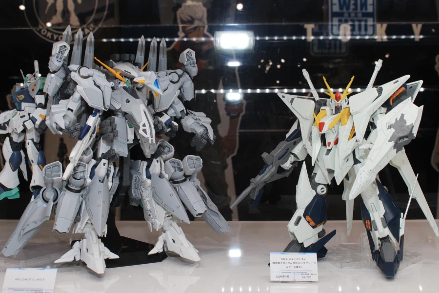 HGUC 1/144 아류제우스 + 양산형 뉴 건담 다각도 전시 사진_7.webp