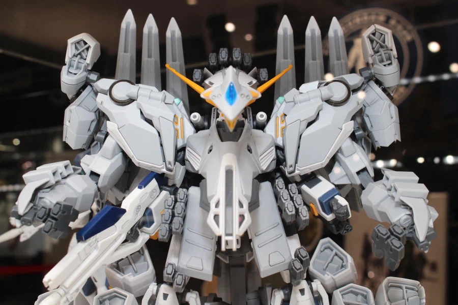 HGUC 1/144 아류제우스 + 양산형 뉴 건담 다각도 전시 사진_9.webp