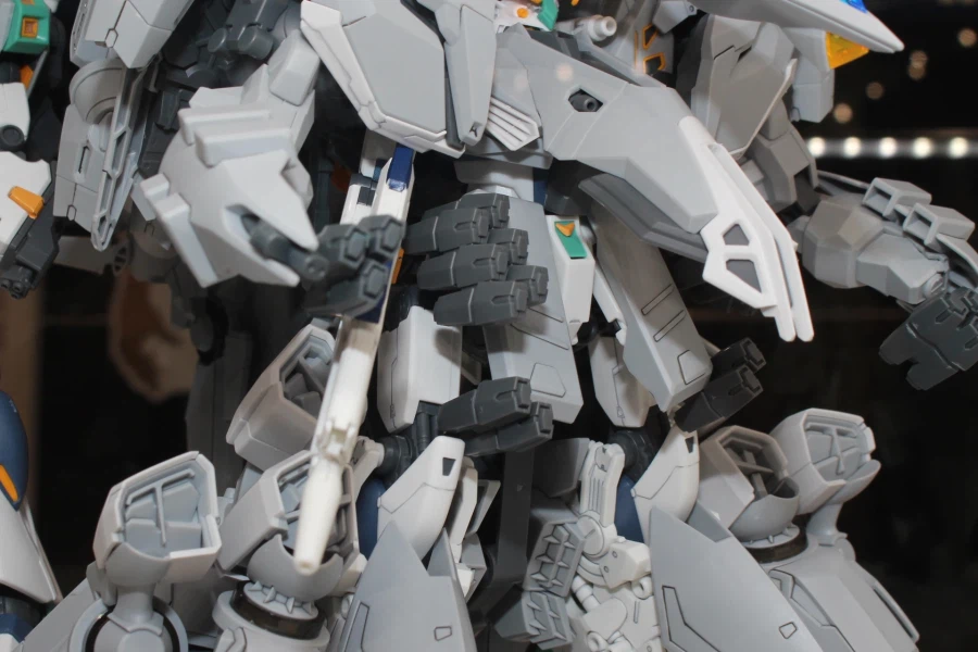 HGUC 1/144 아류제우스 + 양산형 뉴 건담 다각도 전시 사진_14.webp