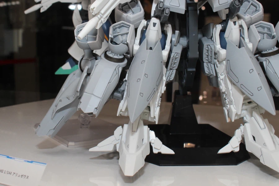 HGUC 1/144 아류제우스 + 양산형 뉴 건담 다각도 전시 사진_15.webp