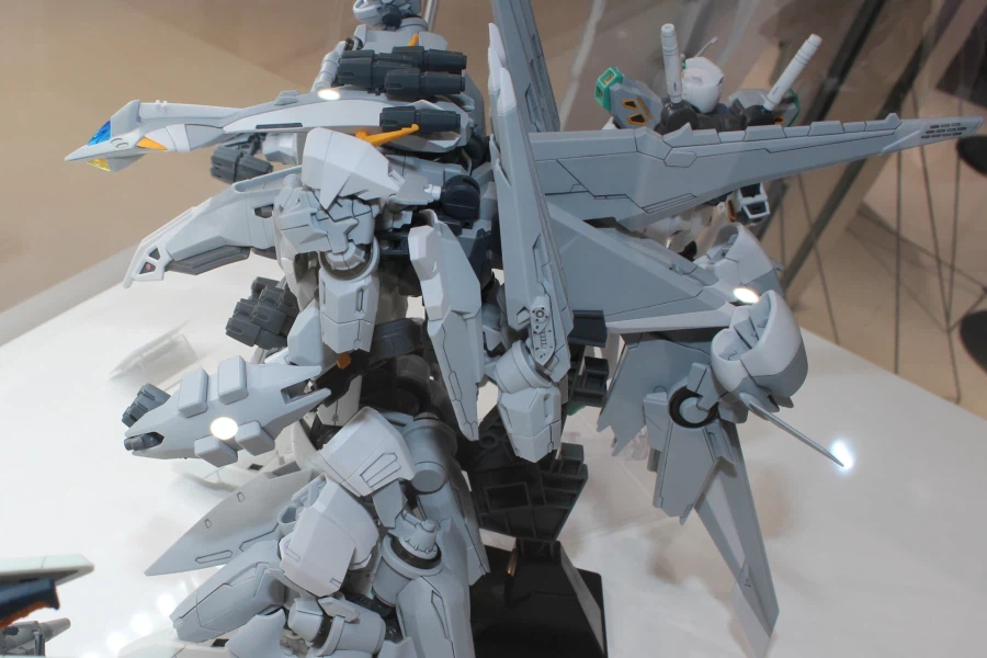 HGUC 1/144 아류제우스 + 양산형 뉴 건담 다각도 전시 사진_24.webp