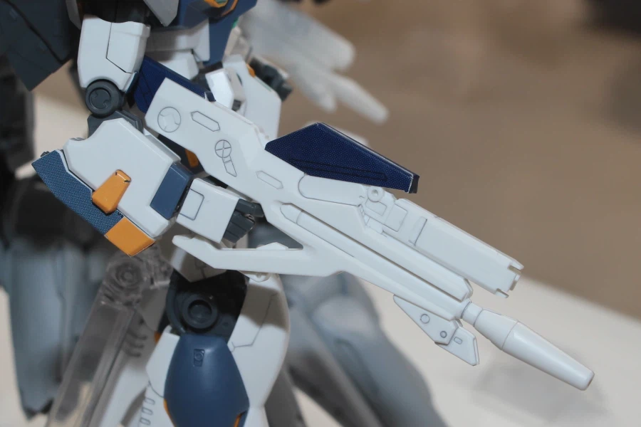 HGUC 1/144 아류제우스 + 양산형 뉴 건담 다각도 전시 사진_30.webp