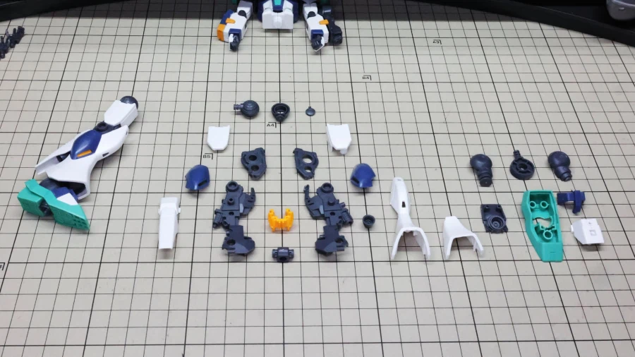 HGUC 1/144 아류제우스 런너 + 양산형 뉴 건담 소체 조립 과정 사진_50.webp