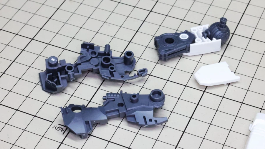 HGUC 1/144 아류제우스 런너 + 양산형 뉴 건담 소체 조립 과정 사진_51.webp